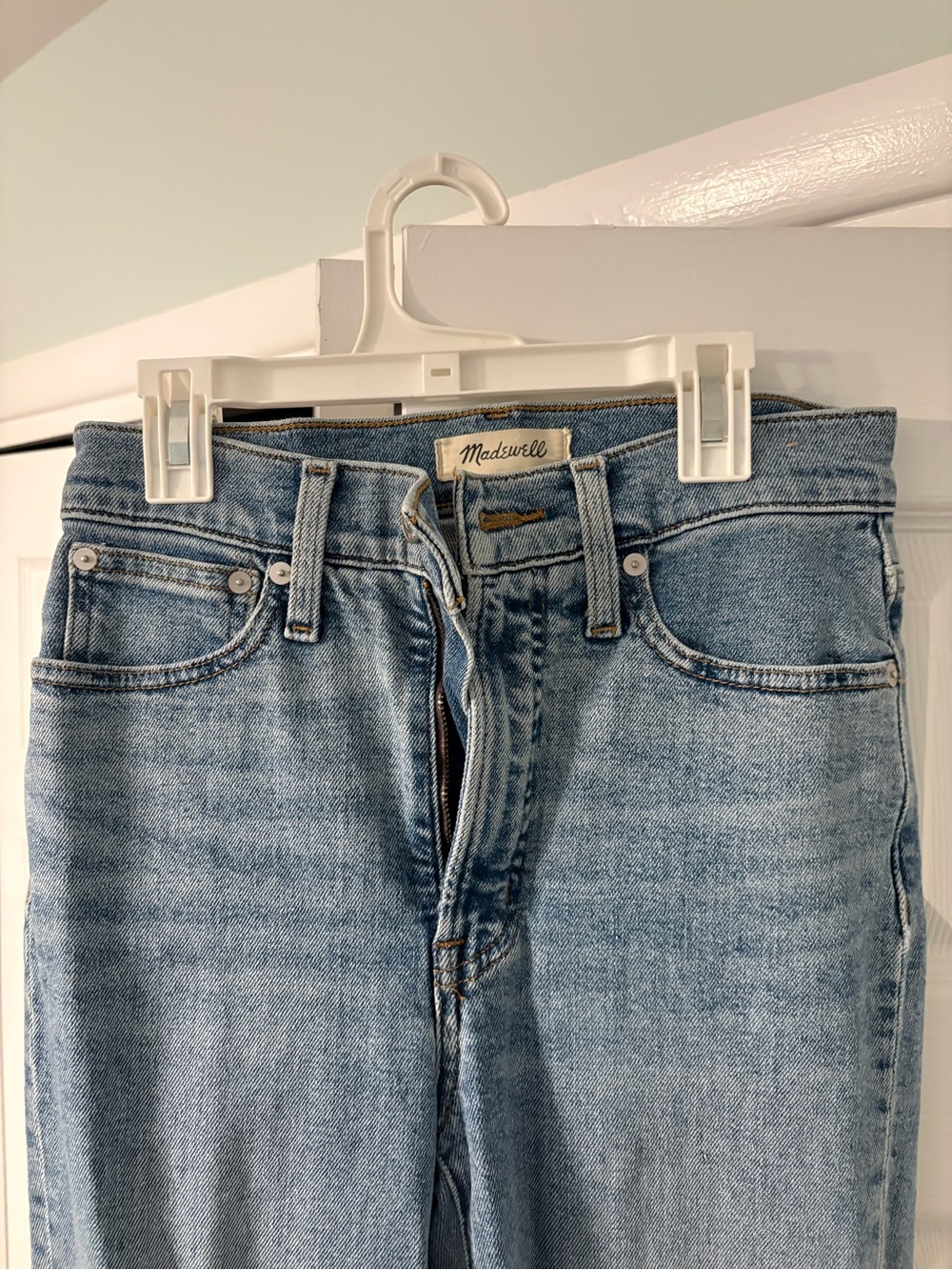 Madewell Light Blue Straight-Leg Jeans